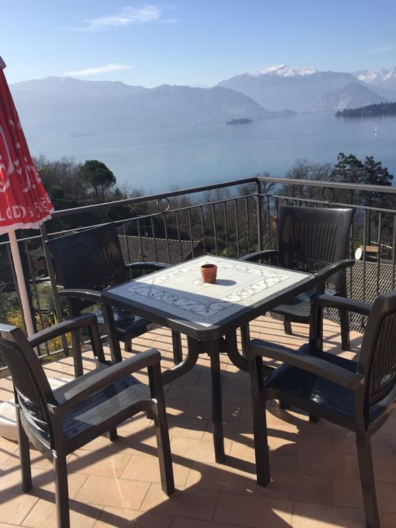 Ferienwohnung Apartment Laveno-Mombello Buitenkant foto